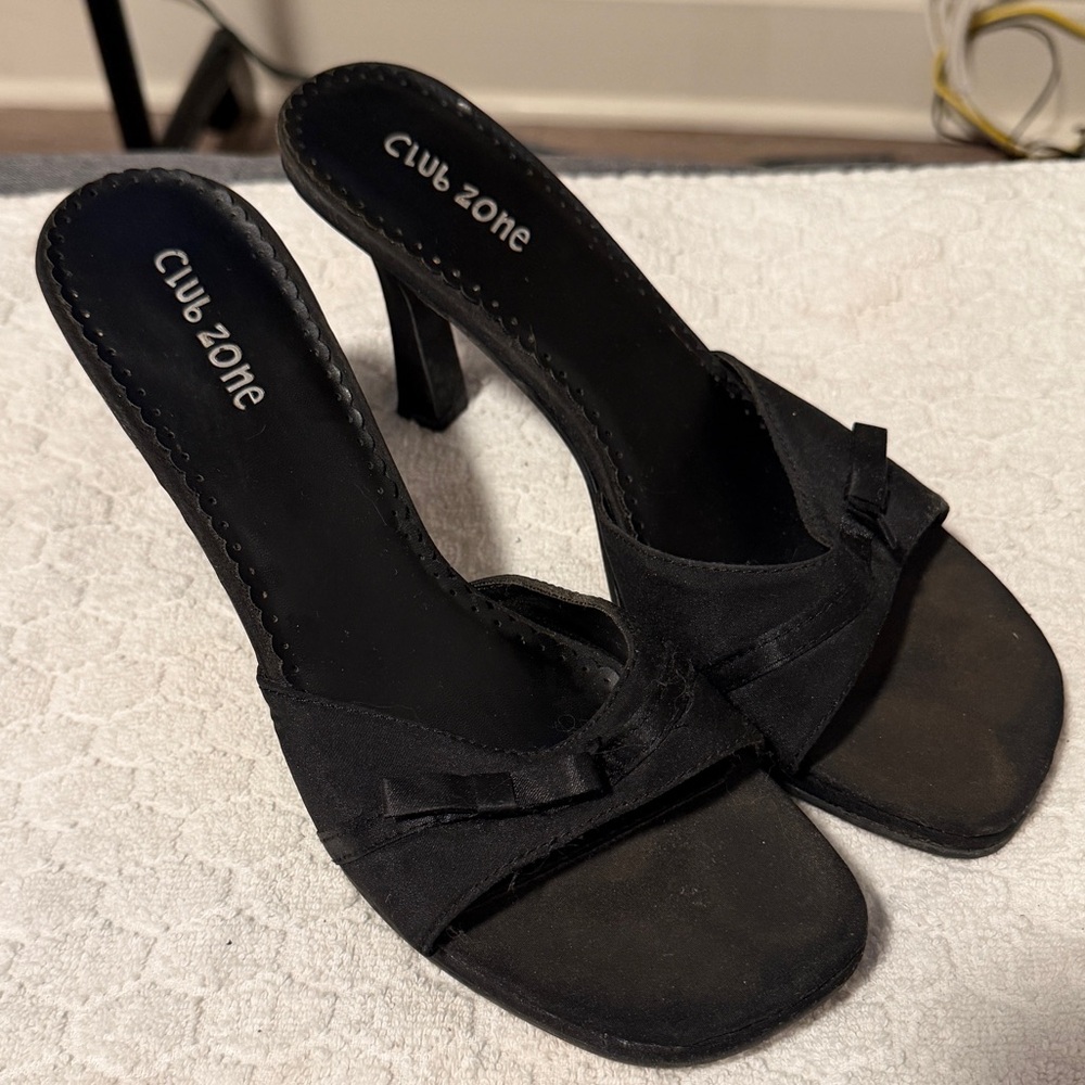 Women's Black Heels